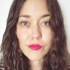 Meet your Posher, Julissa